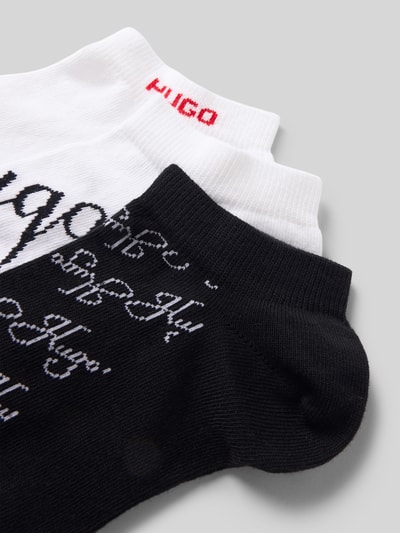 Produktfoto, Sneaker Socken aus Baumwoll-Mix im 3er-Pack von HUGO in Weiß und Schwarz mit Logo-Schriftzug, glatte Textur, Damen Sneaker Socken