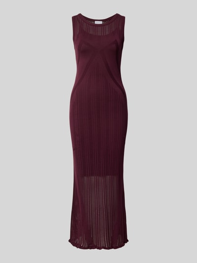 Produktfoto, Strickkleid mit Rundhalsausschnitt von Jake*s Collection, mieszanka bawełny i modalu, prosty krój, sukienka midi, długość tyłu w rozmiarze S: 123 cm, szerokość w rozmiarze S: 36 cm, kolor bordowy, wzór ażurowy, faktura miękka