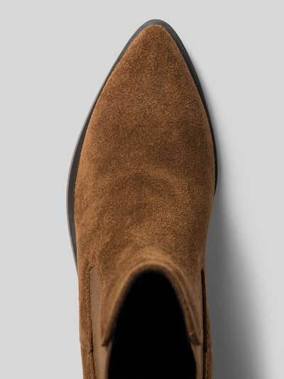Produktfoto, brauner Wildleder-Look, spitze Form, strukturierte Textur, Chelseas aus echtem Rindsleder von Tamaris, Damen Chelseas