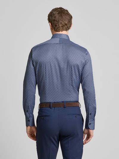 OLYMP SIGNATURE SLIM FIT Regular Fit Business-Hemd mit Kentkragen Modell 'Savio' Marine 5