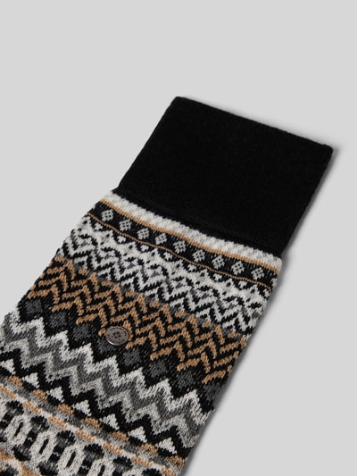Produktfoto, Wollsocken aus Schurwoll-Mix von Burlington, mieszanka żywej wełny i bawełny, prążkowane ściągacze, fakturowany wzór, detal z logo w efekcie metalicznym
