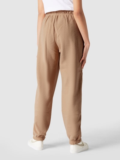 Nike Oversized Sweatpants aus Frottee Beige 5