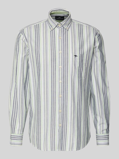 Produktfoto, Freizeithemd mit Knopfleiste von Fynch-Hatton aus reiner Baumwolle, gestreift in Grau, Grün und Weiß, Regular Fit, Button-Down-Kragen, Brusttasche, sichtbares Label-Stitching
