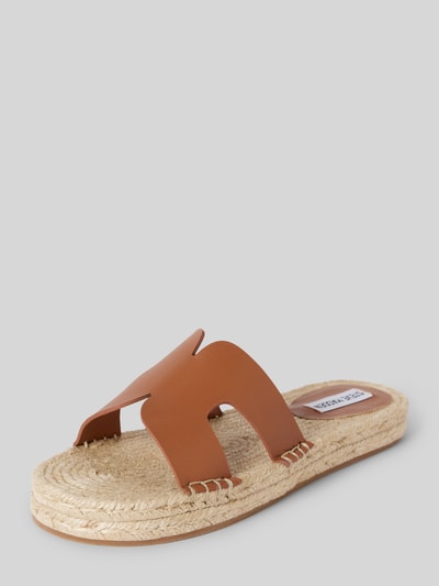 Steve Madden Slippers in gevlochten look, model 'CHEER UP' Lichtbruin - 1