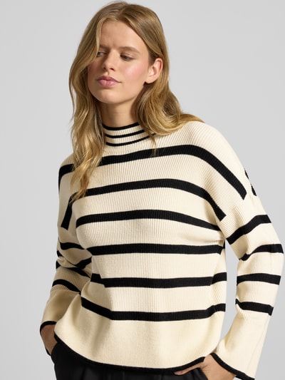 Only Regular Fit Strickpullover aus Viskose-Mix Modell 'LIBI' Offwhite 3