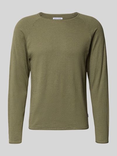 Produktfoto, Regular Fit Longsleeve mit Logo-Patch Modell 'Breeze' von JACK & JONES aus reiner Baumwolle, Strick-Optik, olivgrün, Rundhalsausschnitt