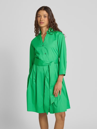 0039 Italy Knielanges Hemdblusenkleid mit Bindegürtel Modell 'JULE' Gruen 4