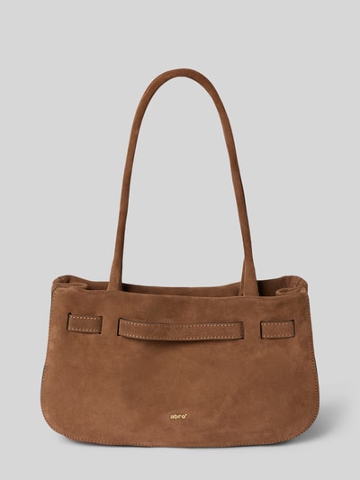 Produktfoto, Handtasche mit Label-Detail Modell 'JILL' van Abro in bruin suède met magneetsluiting, draagband, binnenvak met ritssluiting, breedte 32 cm, lengte 20 cm, diepte 10 cm, schouderbandlengte 54 cm.