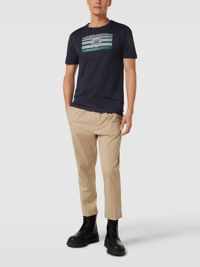 Christian Berg Men T-Shirt mit Label-Print Marine 1