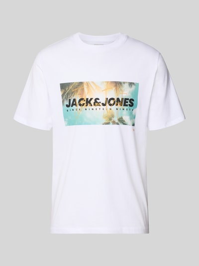Produktfoto, weißes Herren T-Shirt mit Label-Print Modell 'INDIANA' von Jack & Jones aus reiner Baumwolle, Rundhalsausschnitt, Regular Fit