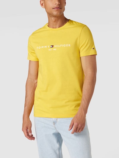 Tommy Hilfiger T-Shirt mit Label-Stitching Gelb 4