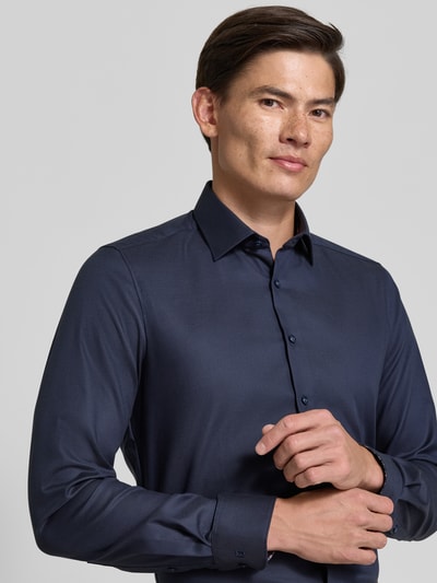 OLYMP Level 5 Body Koszula biznesowa o kroju slim fit z mieszanki bawełny Granatowy 3