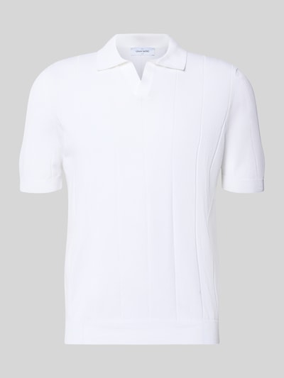 Produktfoto, Regular Fit Poloshirt mit breiter Rippe und V-Ausschnitt von GRAN SASSO aus reiner Baumwolle, strukturierte Oberfläche, weiß.
