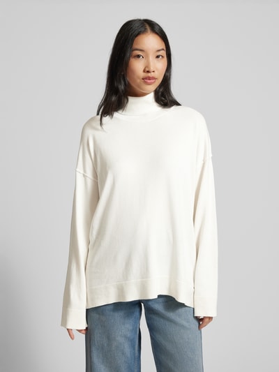 My Essential Wardrobe Rollkragenpullover mit überschnittenen Schultern Modell 'Emma' Offwhite 4