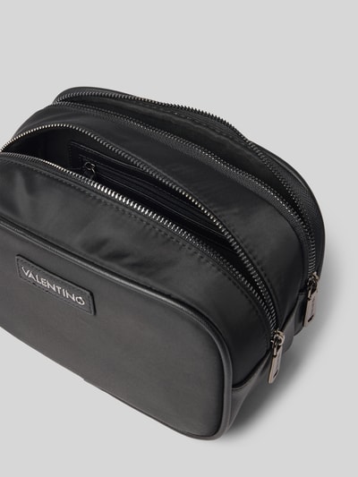 VALENTINO BAGS Kulturtasche mit Logo-Patch Modell 'Cardan' Black 4