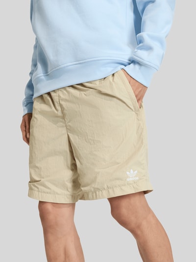 adidas Originals Shorts mit Logo Stitching aus reiner Baumwolle Beige 3