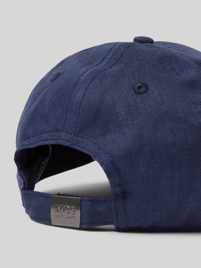 Produktfoto, Basecap mit Label-Stitching von MC2 Saint Barth aus dunkelblauem Stoff, Größenverstellbar, Modell 'BASEBALL', strukturierte Oberfläche.