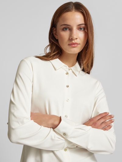 s.Oliver BLACK LABEL Regular fit overhemdblouse van jersey met knopen in parelmoeren look Offwhite - 3