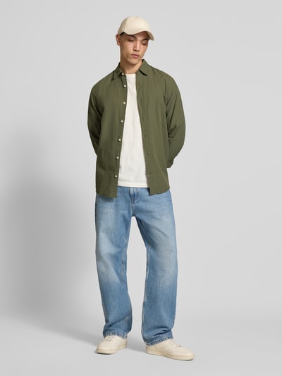 JACK & JONES Koszula casual z kołnierzykiem kent, krój regular fit, model 'BREEZE' Oliwkowy 1
