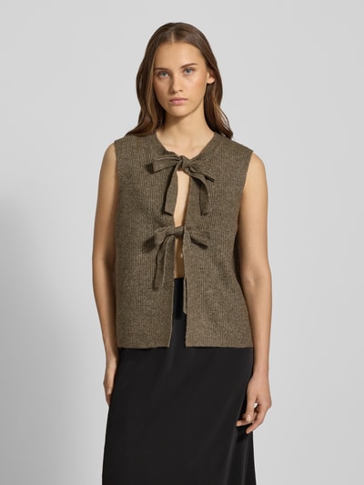 Pieces Kamizelka dzianinowa o kroju regular fit z wiązaniem model ‘SILLY’ Średniobrązowy 4