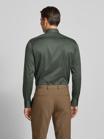 OLYMP SIGNATURE SLIM FIT Slim Fit Businesshemd mit Kentkragen Oliv 5
