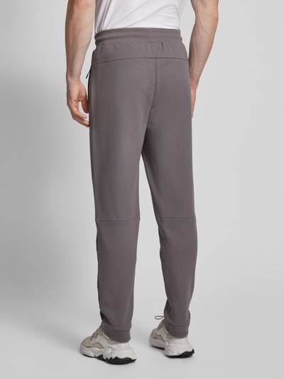 EA7 Emporio Armani Sweatpants met labelprint, model 'VENTUS' Middengrijs - 5