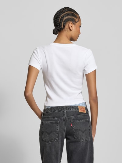 Levi's® Cropped T-Shirt mit Label-Stitching Weiss 5