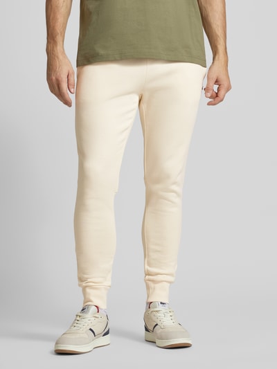 Lacoste Slim Fit Sweatpants mit Logo-Patch Offwhite 4