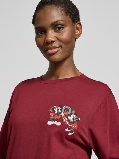 Jake*s Casual Pyjama-Oberteil mit Motiv-Print und Rundhalsausschnitt Bordeaux 3