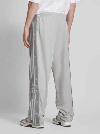 adidas Originals Sweatpants mit elastischem Bund Hellgrau 5
