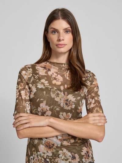 Zero T-shirt o kroju slim fit ze stójką i zrolowanym brzegiem Khaki 3