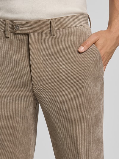 Christian Berg Men Slim Fit Cordhose mit Bügelfalten Beige 3