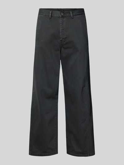Produktfoto, Straight Fit Stoffhose aus reiner Baumwolle von Lindbergh in dunklem Ton, sichtbare Eingrifftaschen, strukturierte Oberfläche, Knopf- und Reißverschluss, Bundweite 42 cm, Innenbeinlänge 71 cm