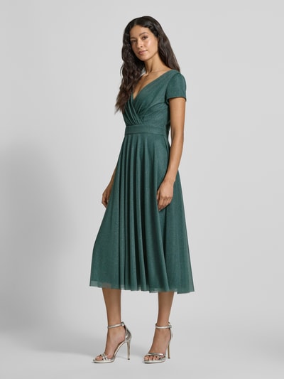 Vera Mont Knielange cocktailjurk met V-hals Groen - 1