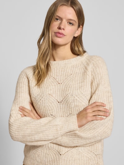 Only Relaxed Fit Strickpullover mit Woll-Anteil Modell 'GILA' Offwhite 3