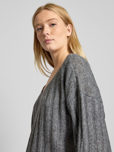 Noisy May Cropped Strickpullover mit V-Ausschnitt Modell 'NINA' Anthrazit 3