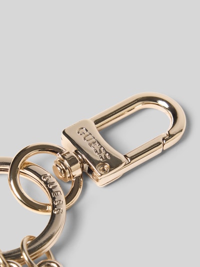 Productfoto, sleutelanhanger met logo-detail van GUESS in glanzend goud met karabijnhaak, Reliëflogo en sleutelring, Dames