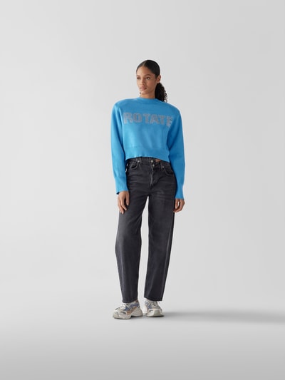 ROTATE Cropped Sweatshirt mit Zierperlenbesatz Blau 1