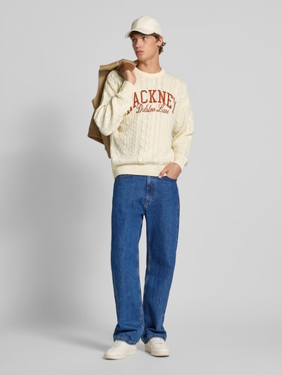 Only & Sons Sweter z dzianiny o kroju regular fit z mieszanki bawełny model ‘MACK’ Złamany biały 1