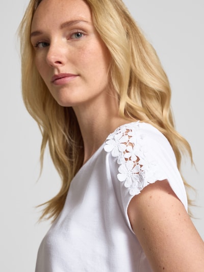 ZABAIONE T-Shirt mit geripptem Rundhalsausschnitt Weiss 3