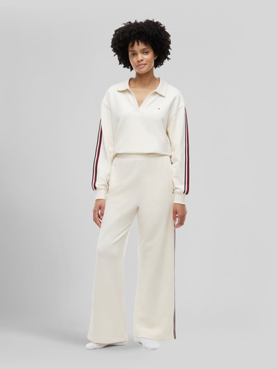 Tommy Hilfiger relaxed fit sweatpants van puur katoen Offwhite - 1