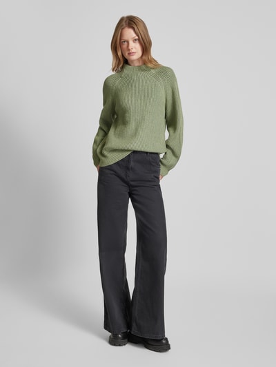 Tom Tailor Loose Fit Strickpullover mit gestreiftem Ripp-Muster Hellgruen 1