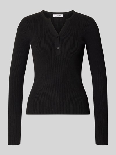 Produktfoto, Slim Fit Longsleeve in Strick-Optik von MYON, schwarz, Henley-Ausschnitt, langärmelig, strukturierte Oberfläche
