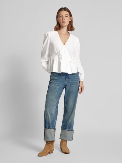 Pieces Regular Fit Langarmshirt aus reine Baumwolle in Wickel-Optik Modell 'MILLA' Weiss 1