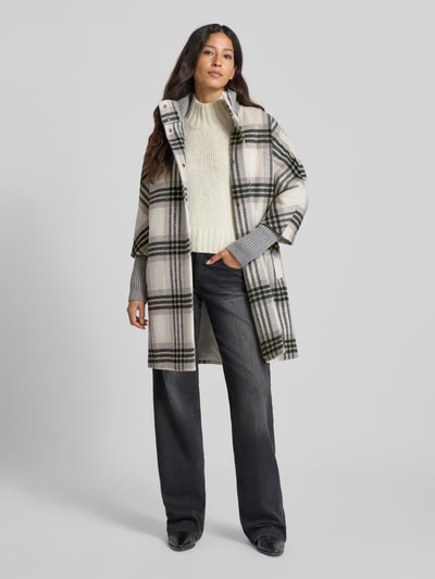 comma Mantel mit Stehkragen Offwhite 1