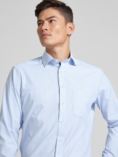 OLYMP Modern Fit Business-Hemd im kurzärmeligem Design Modell 'Global' Bleu 3