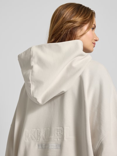 Karo Kauer Oversized hoodie met capuchon en kangoeroezak Lichtgrijs - 3