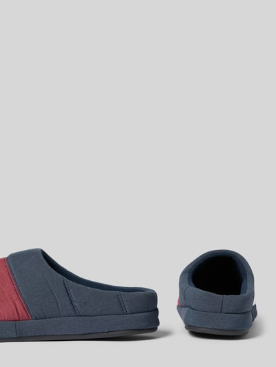Tommy Hilfiger Slipper mit Color Blocking Design Marine 2