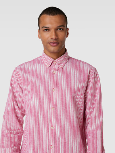 Esprit Regular Fit Freizeithemd mit Button-Down-Kragen Pink 3