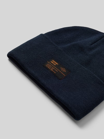 Superdry Czapka beanie z naszywką z logo model ‘WORKWEAR’ Granatowy 2